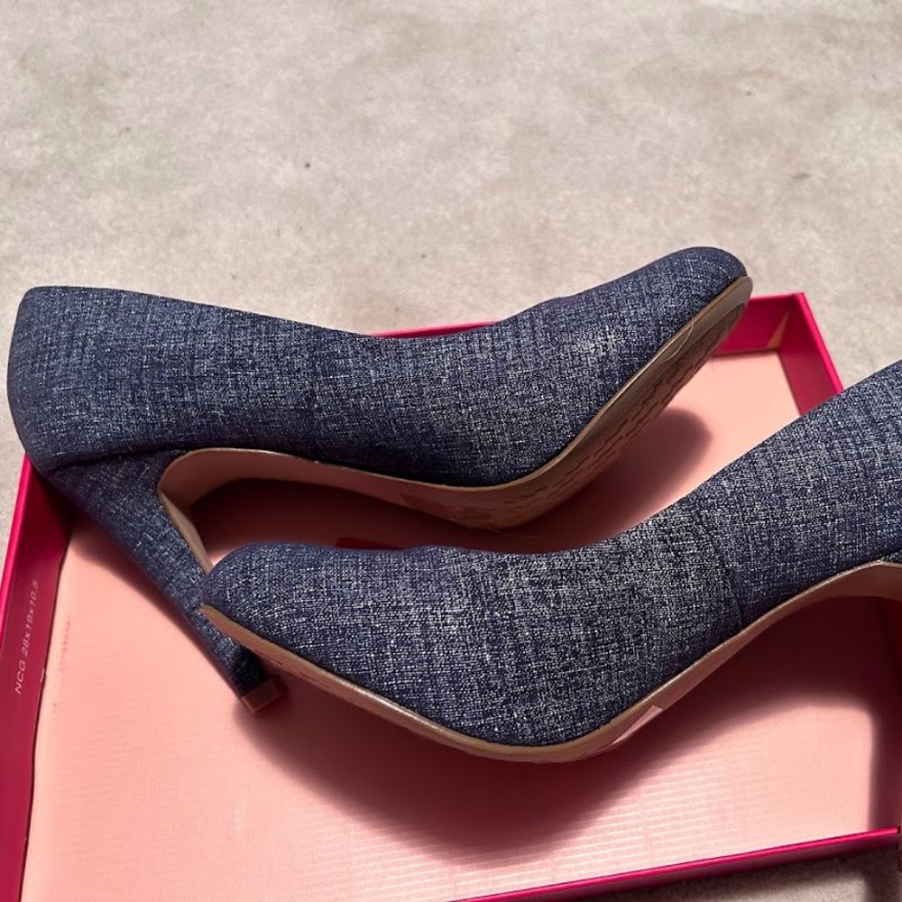 NWT Kelly and Katie Larrissa Heels 8.5